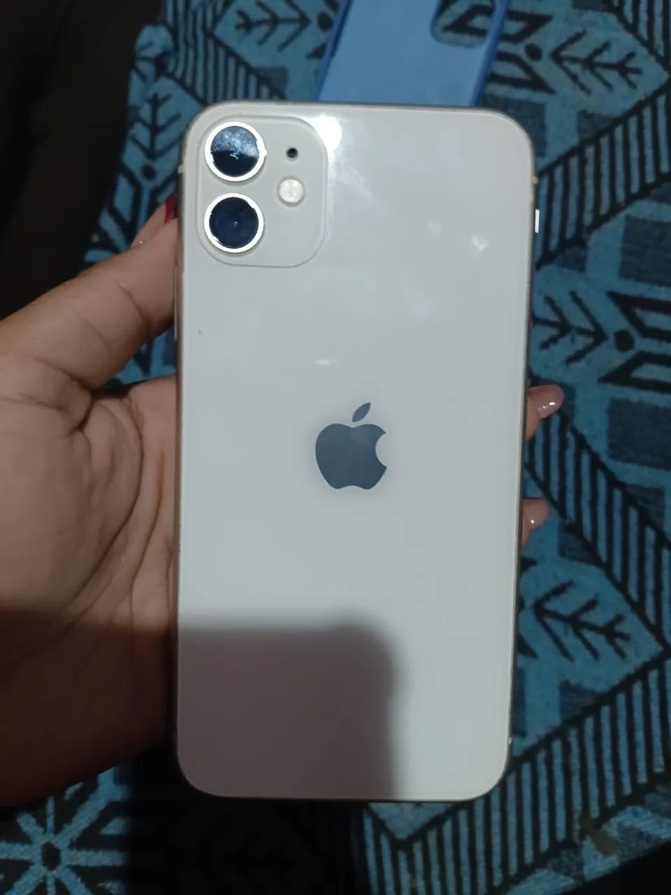 iPhone 11 64gb. Em perfeito estado?