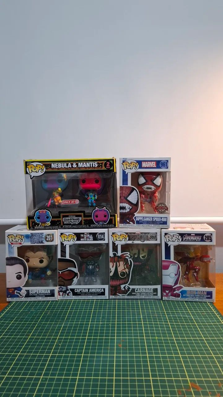 Funkos diversos