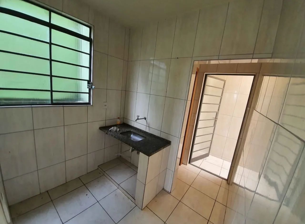 Vendo casa em Ipatinga MG 190.000,00 - Foto 3