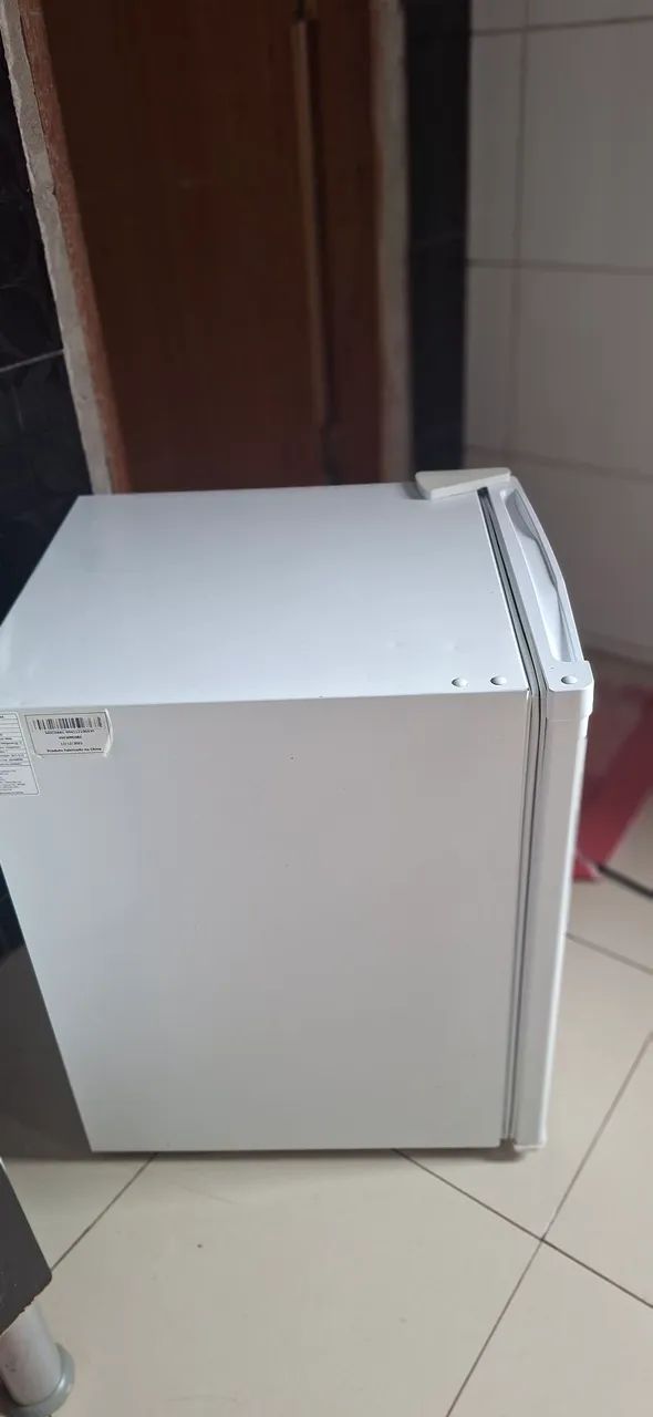 Frigobar Midea - Foto 2