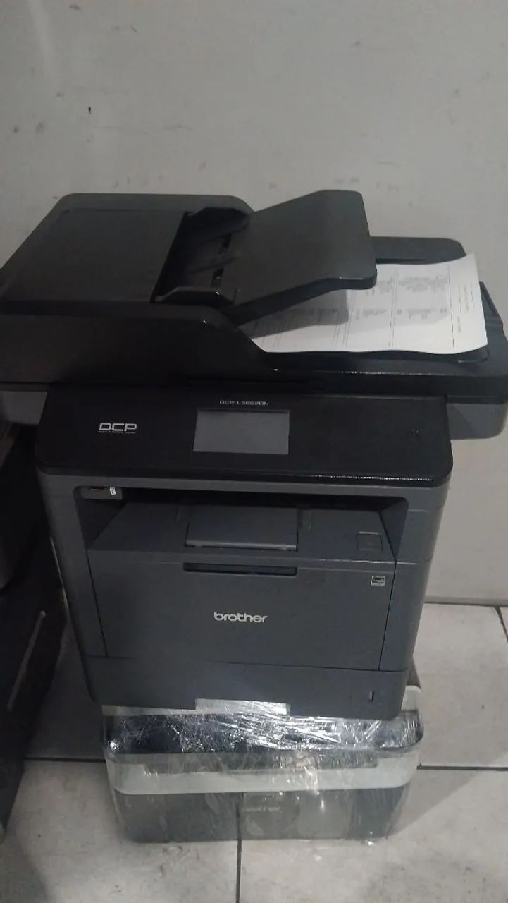 Vendo impressora brother l5652