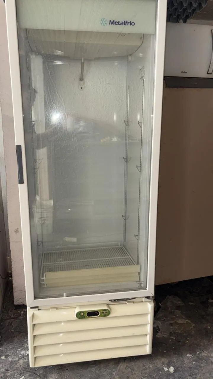 Freezer vertical para bebidas - Foto 2