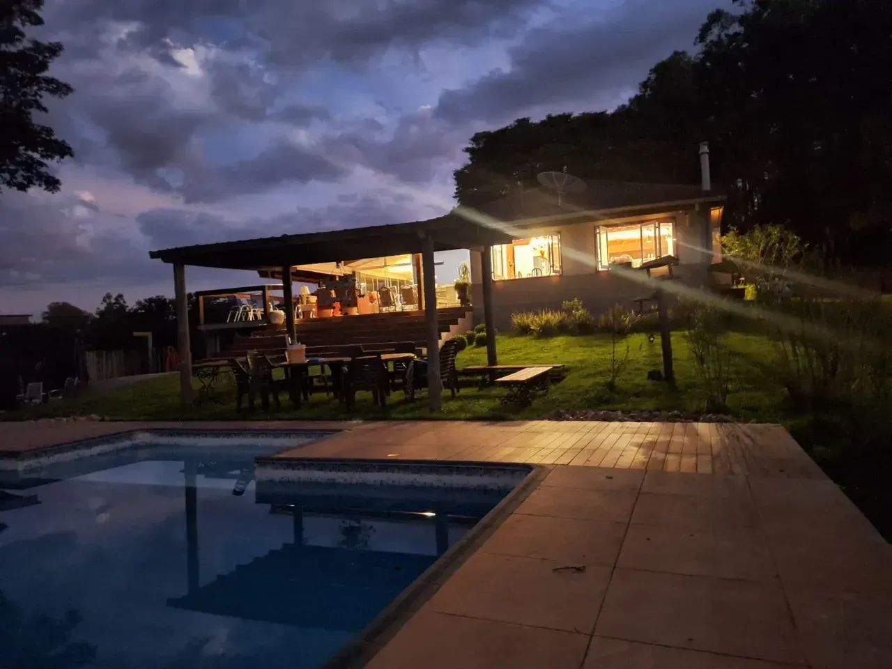 Lindo sítio  com casa maravilhosa!