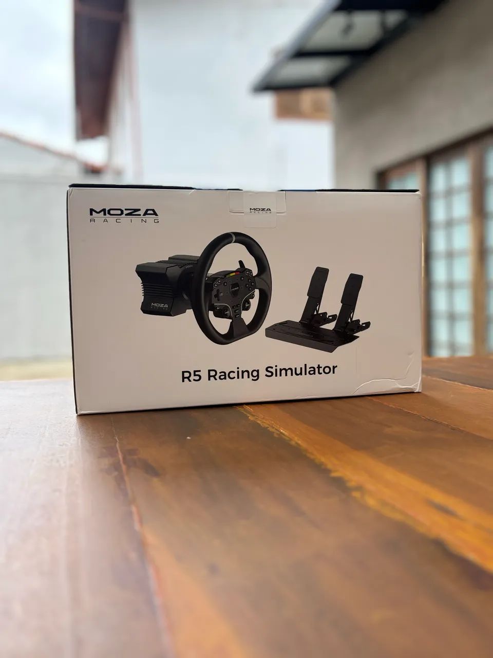 R5 racing simulator 