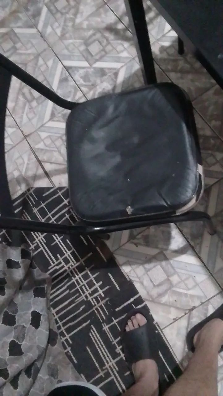 Mesa de vidro preta  - Foto 2