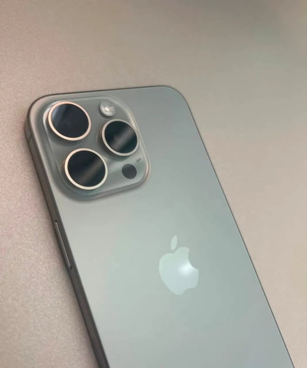 IPHONE 15 PRO MAX 256GB TITÂNIO NATURAL SEM DETALHES  - Foto 4