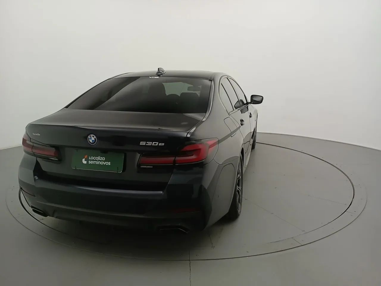 BMW Série 5 530E M Sport 2.0 Turbo Híbrido Aut., foto 5 de 18