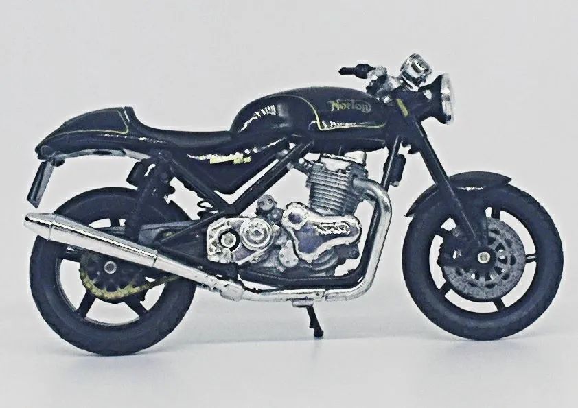 Miniatura da Moto Norton. - Foto 3