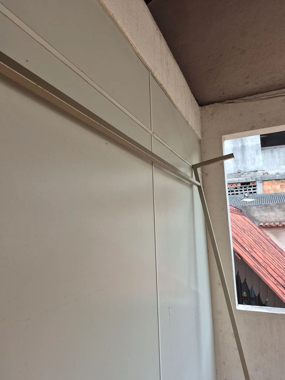 Arara para loja