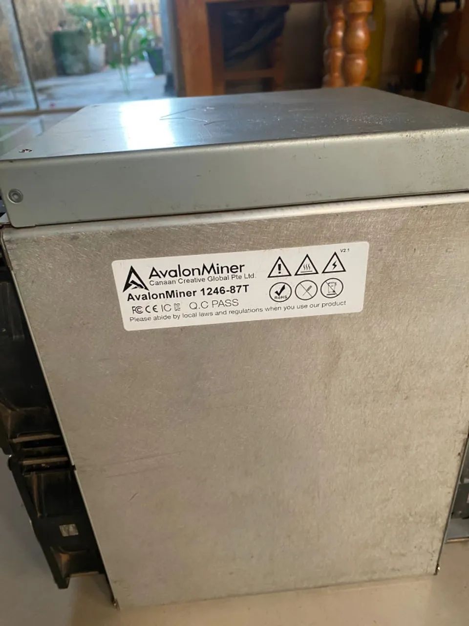 Mineradora Cripto Asic Avalon A1246-87t Btc 87th/s Usada  220V - Foto 3