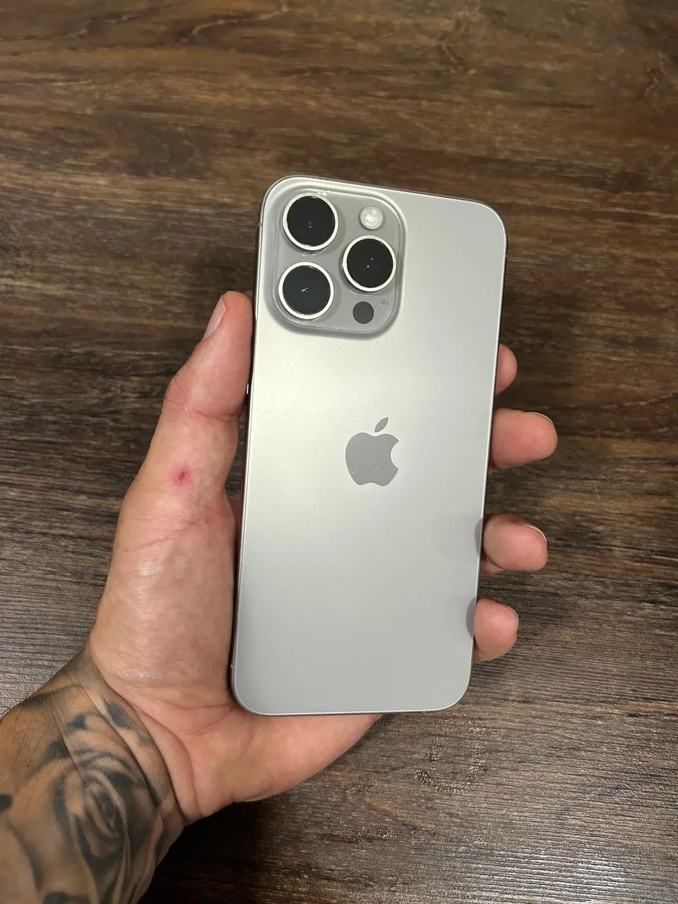 iPhone 15 pro Max 1TB - Foto 2