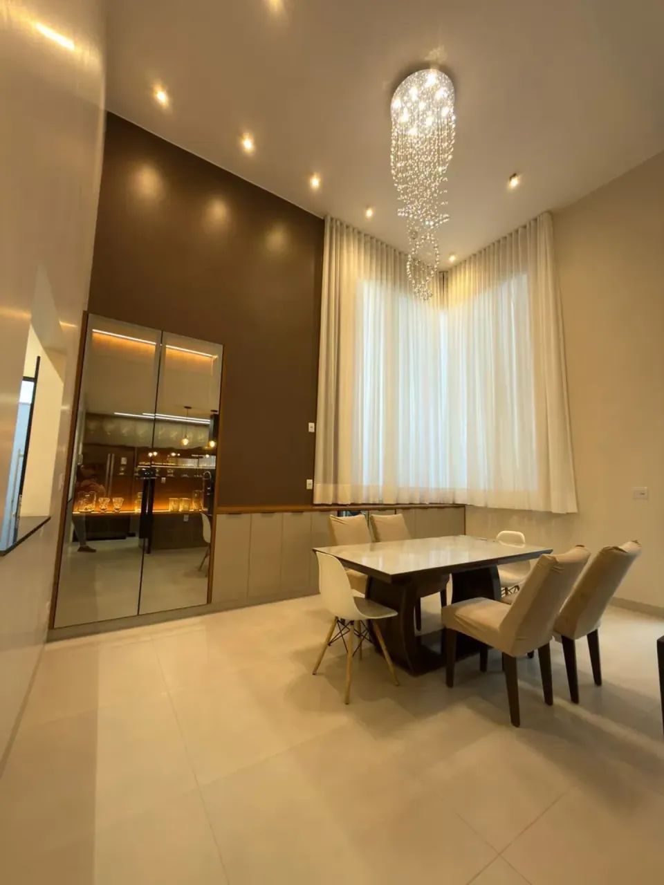 CASA RESIDENCIAL MONTE SINAI