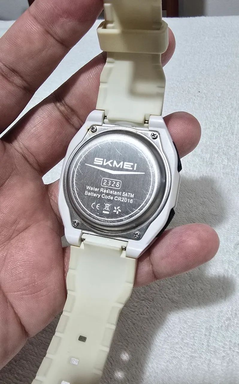 Relógio da SKMEI branco gelo original  - Foto 2