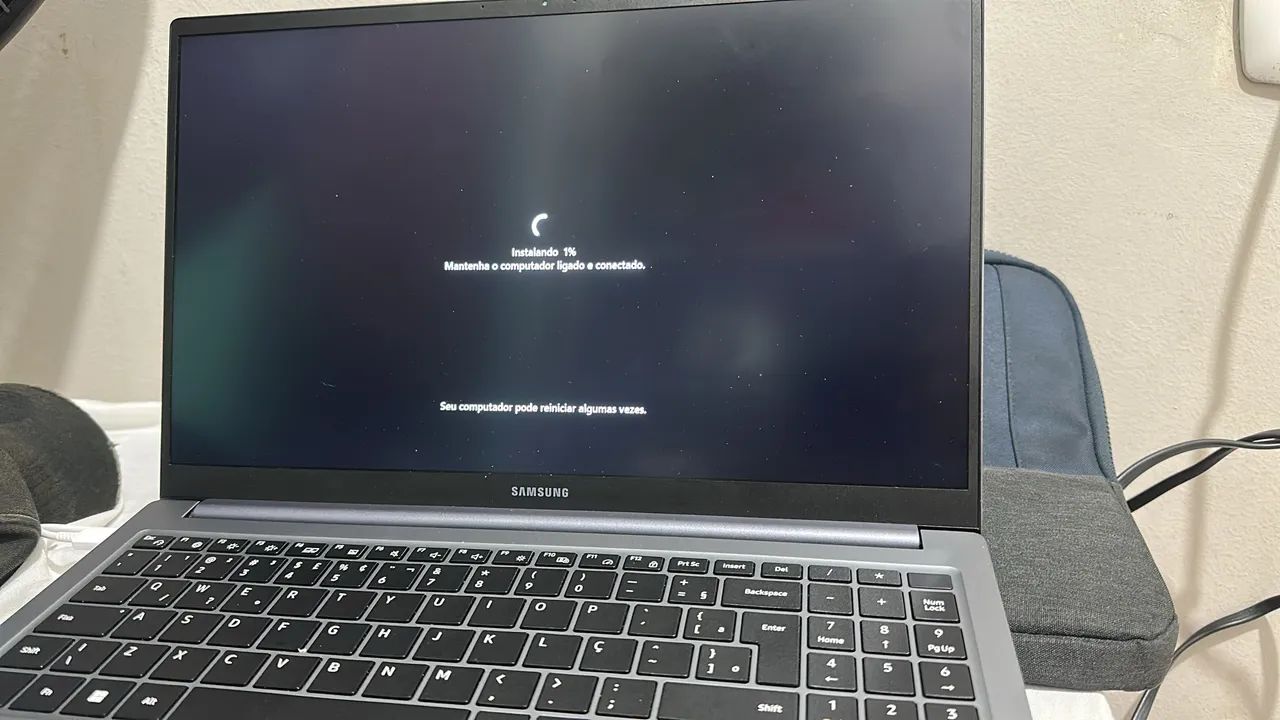 VENDO SAMSUNG GALAXY BOOK 4 - Foto 4