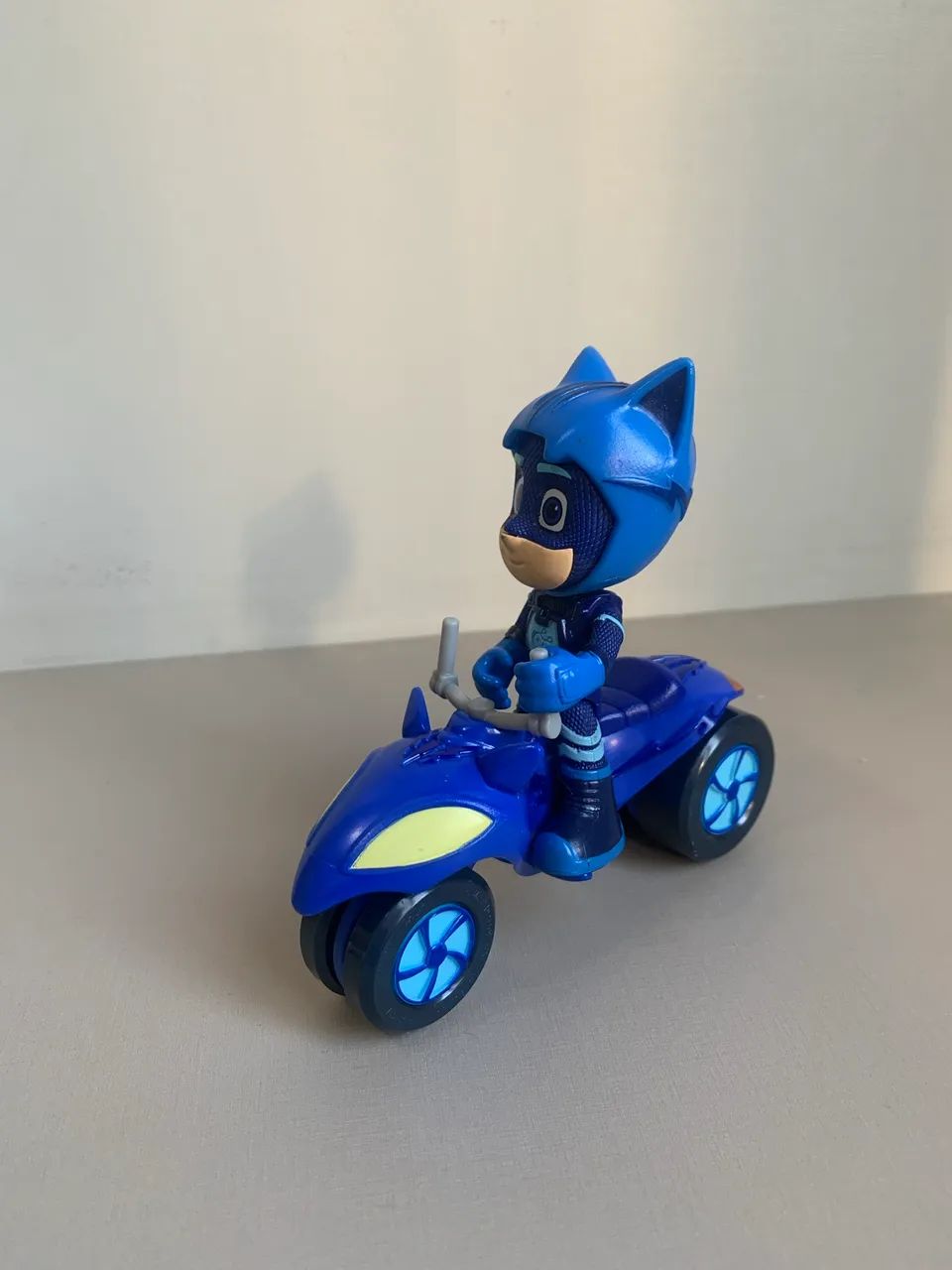 PJ Masks motos e figuras articuladas - Foto 4