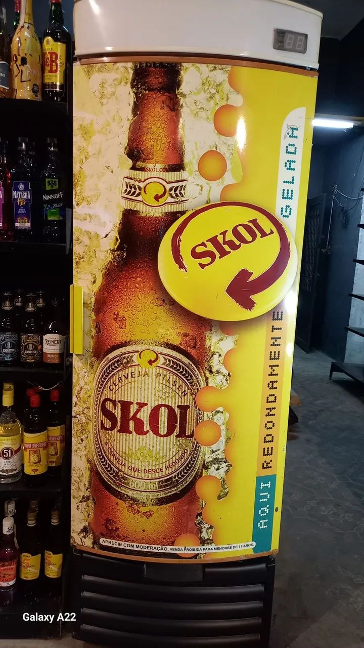 Vendo uma cervejeira metal frio em excelente estado de funcionamento  - Foto 4