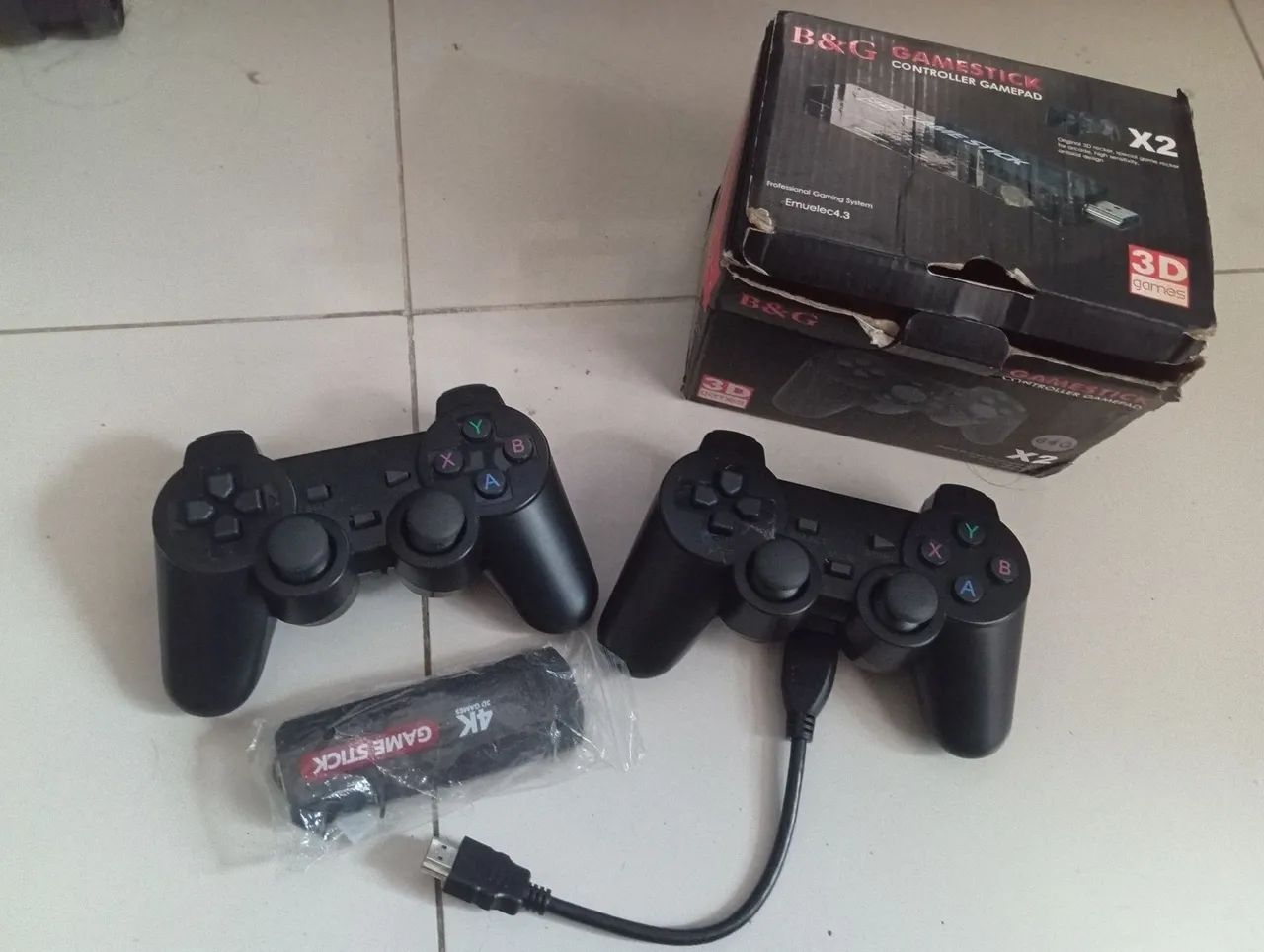 Esta com defeito Game Stick * - Foto 2