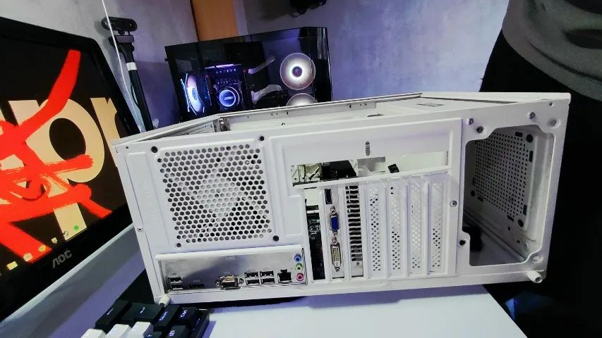 Vendendo i5 3330 gt 740 4g - Foto 2