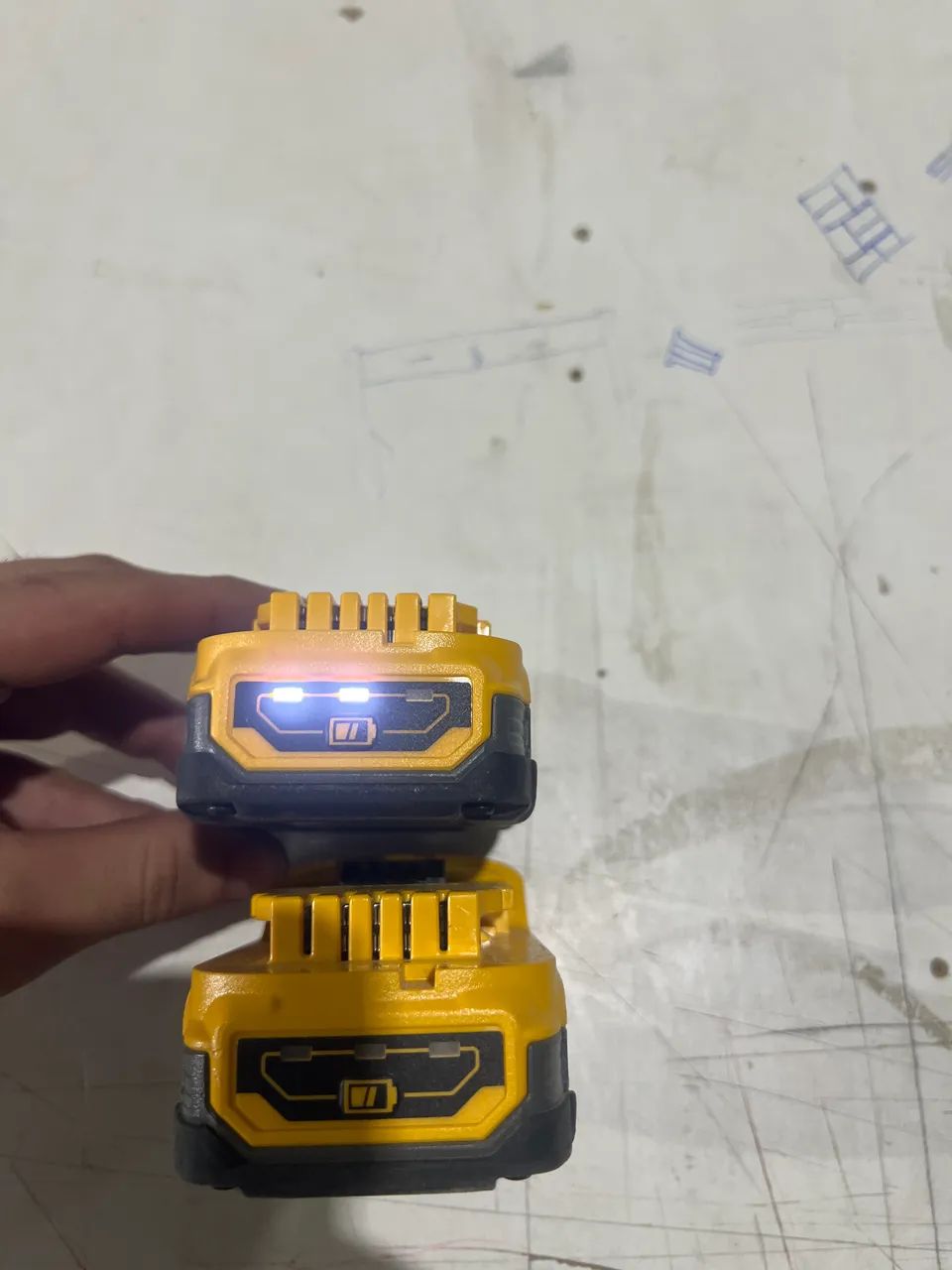 Bateria dewalt 20v power stack - Foto 2