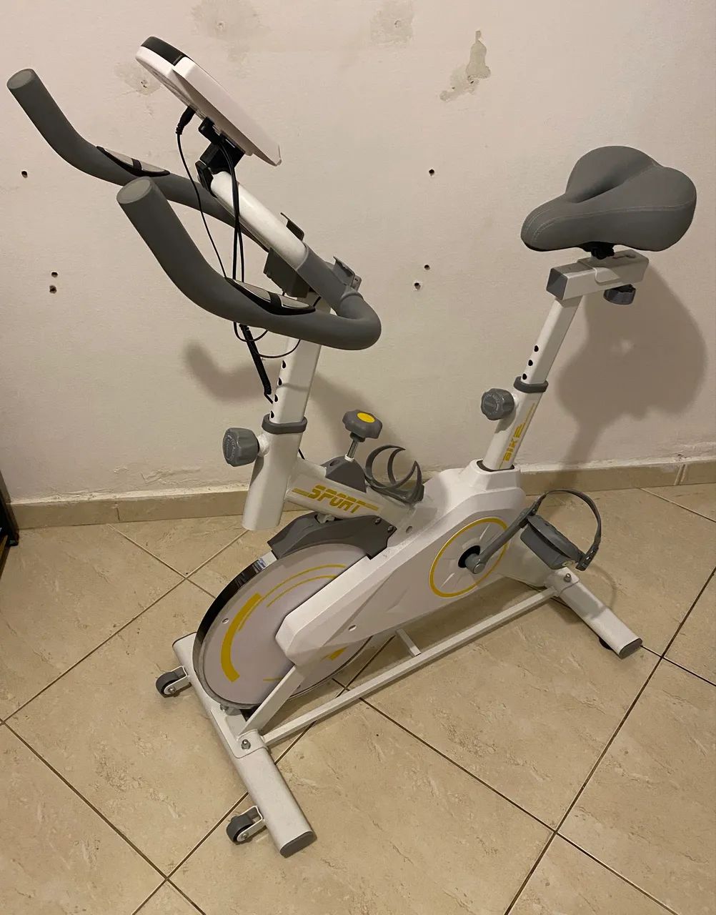 Bicicleta ergométrica exercício muito nova - Foto 3