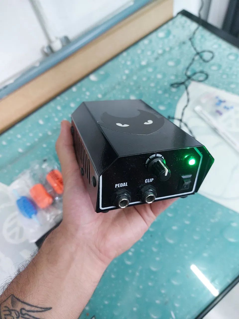 Máquina e kit de tatuagem  - Foto 4