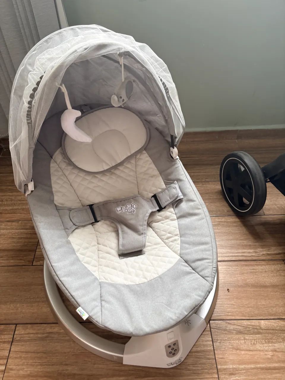 balanço automático para bebê cinza maxi baby - Foto 2