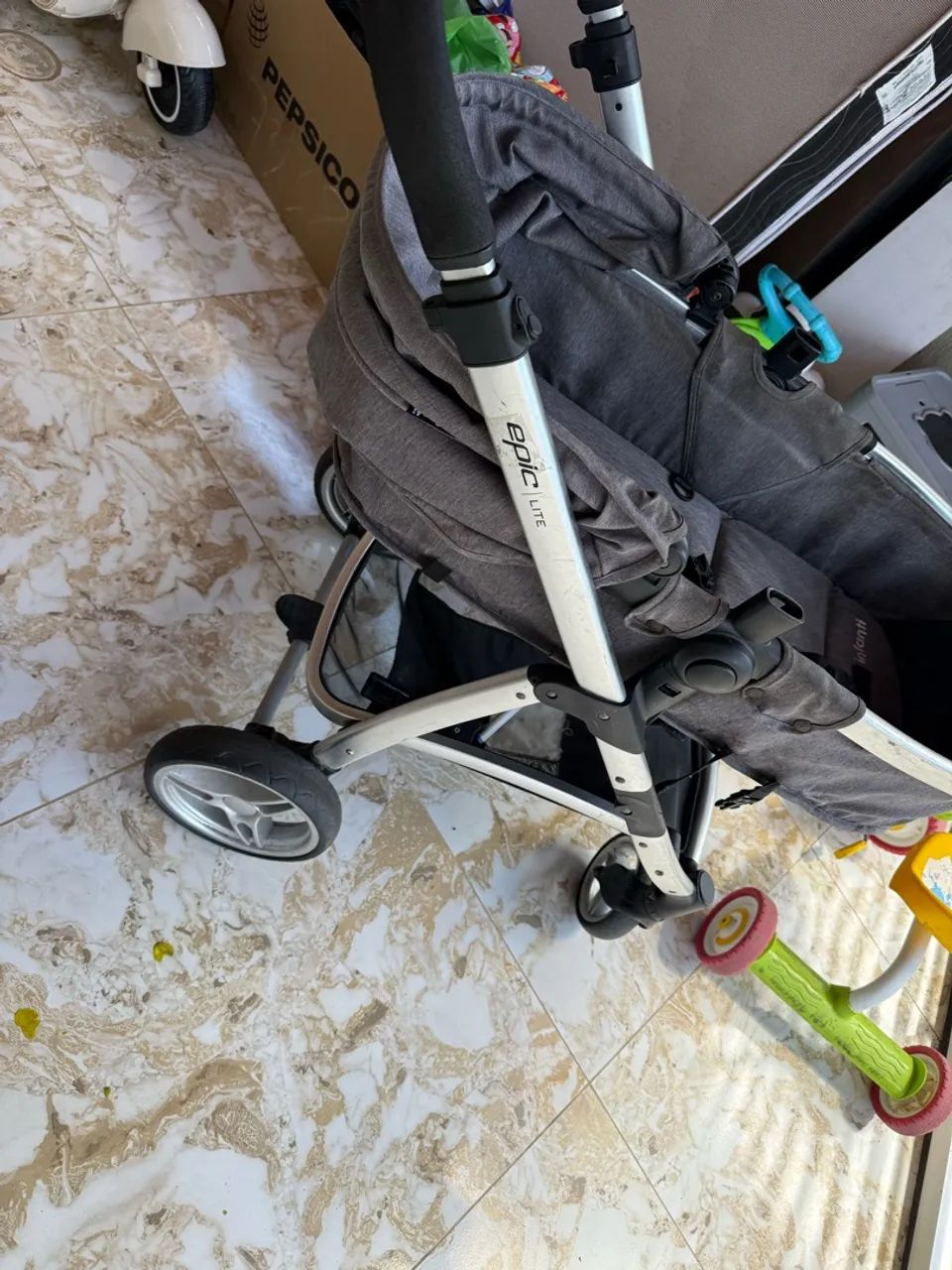 Carrinho de bebê  - Foto 4