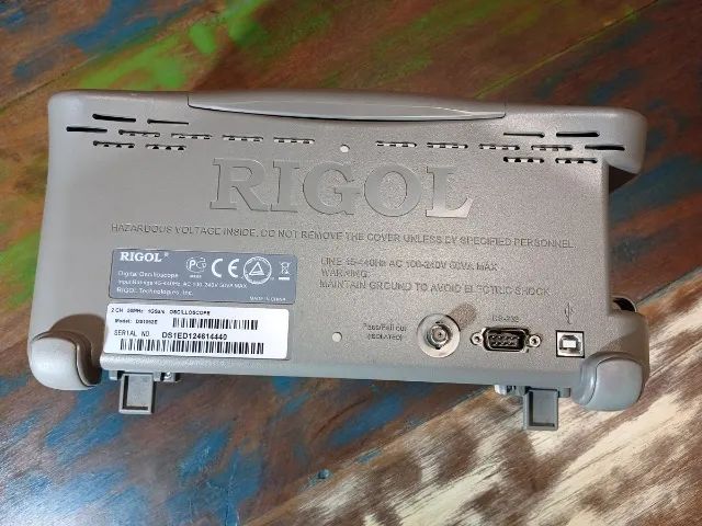Osciloscópio digital Rigol DS1052E - Foto 5