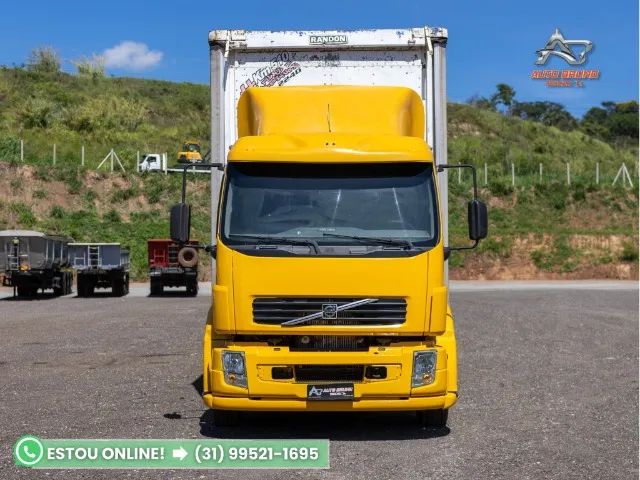 Volvo VM 260 6x2 com Defletor e Sider Randon de 9,60m com 3m de Altura - Foto 3