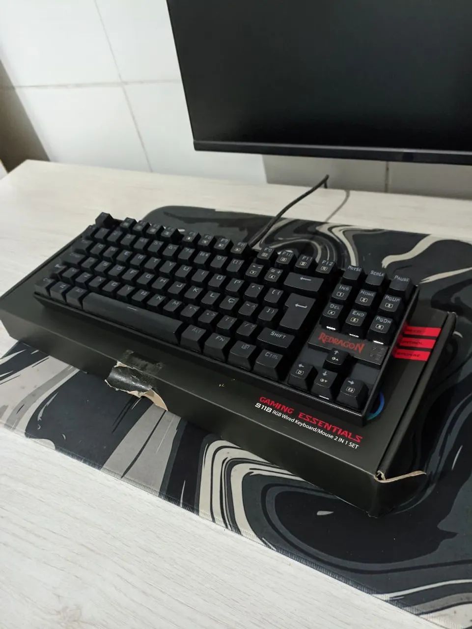 Teclado Redragon Kumara 