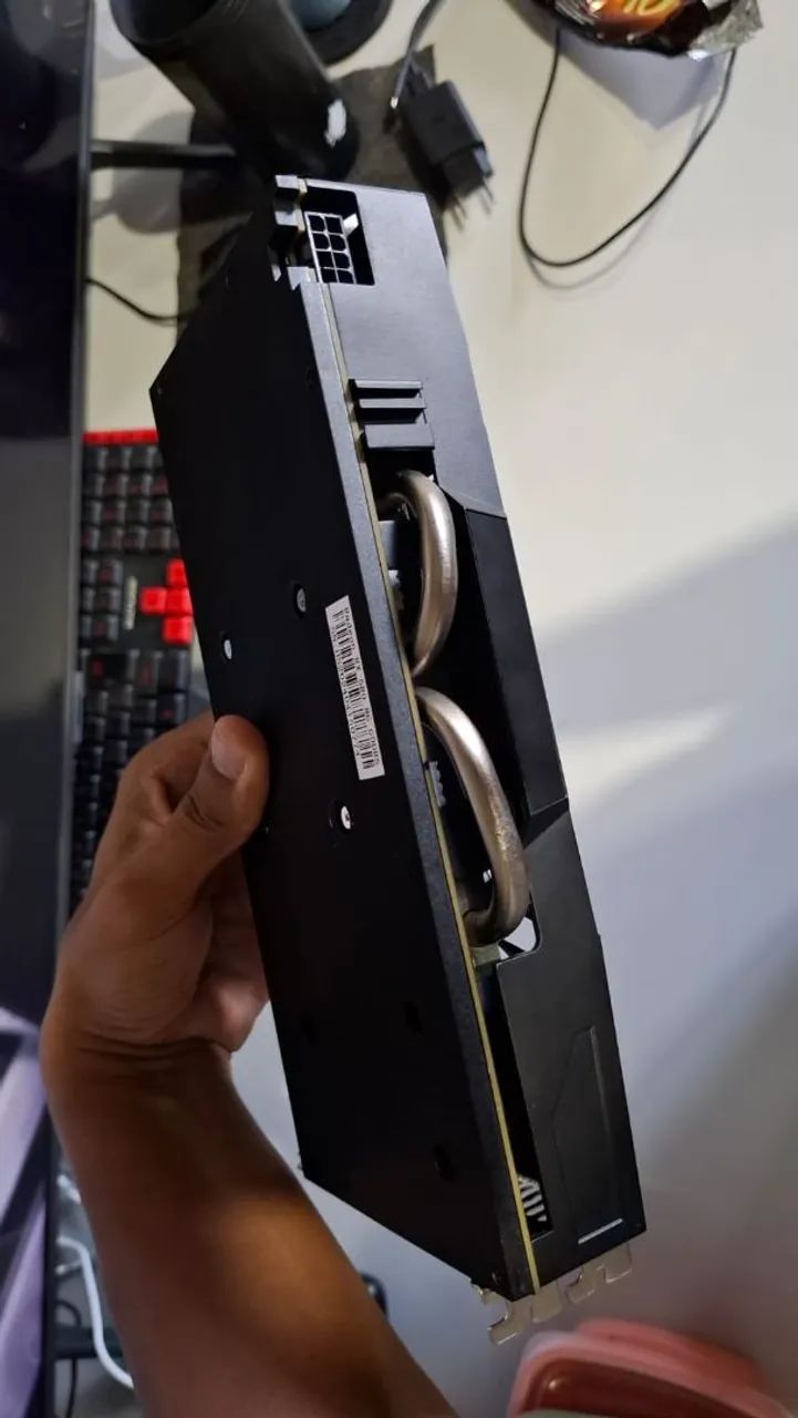 RX 580 - 8GB - DEFEITO  - Foto 3