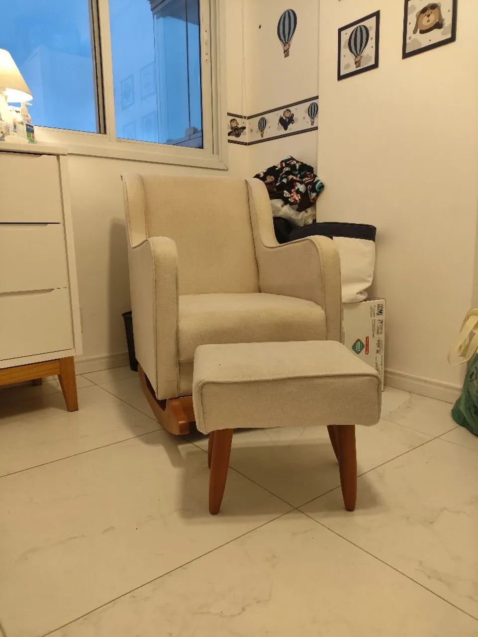 Poltrona de amamentação 