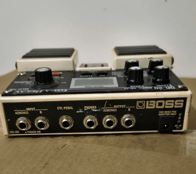 Pedal Boss Dd-20 Giga Delay - Usado - Delay Digital - Instrumentos