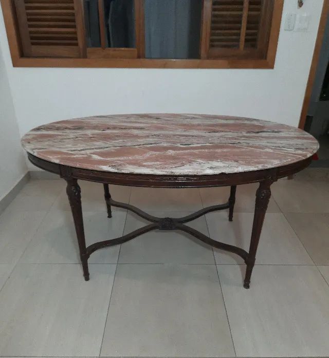 mesa de jantar Oval com tampo de pedra - Foto 4