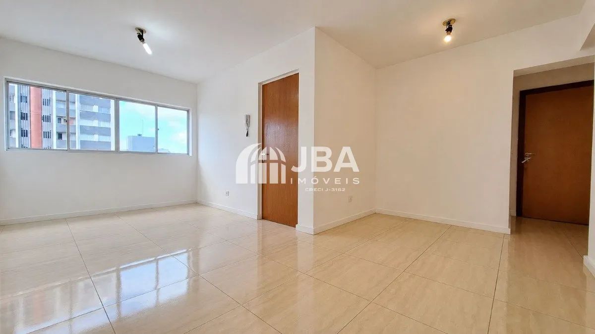 APARTAMENTO 2 QUARTOS COM GARAGEM, REFORMADO - Foto 4