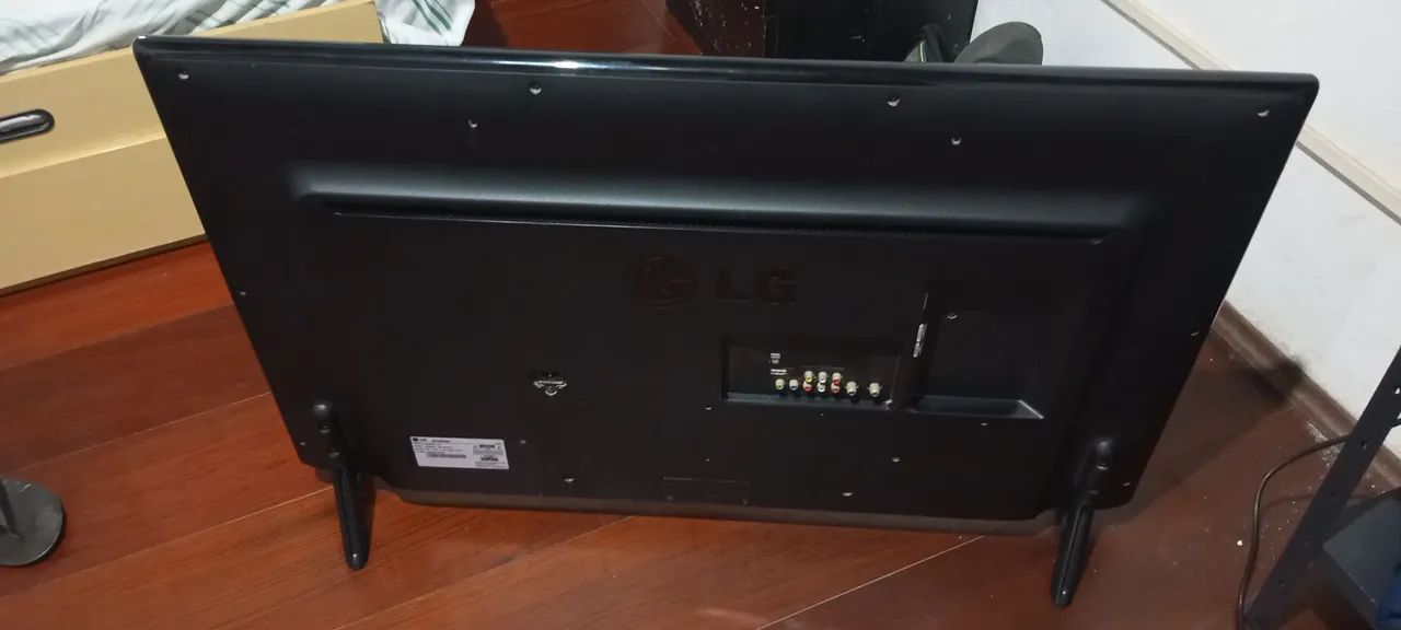 Tv LG 42polegadas Full hd - Foto 3