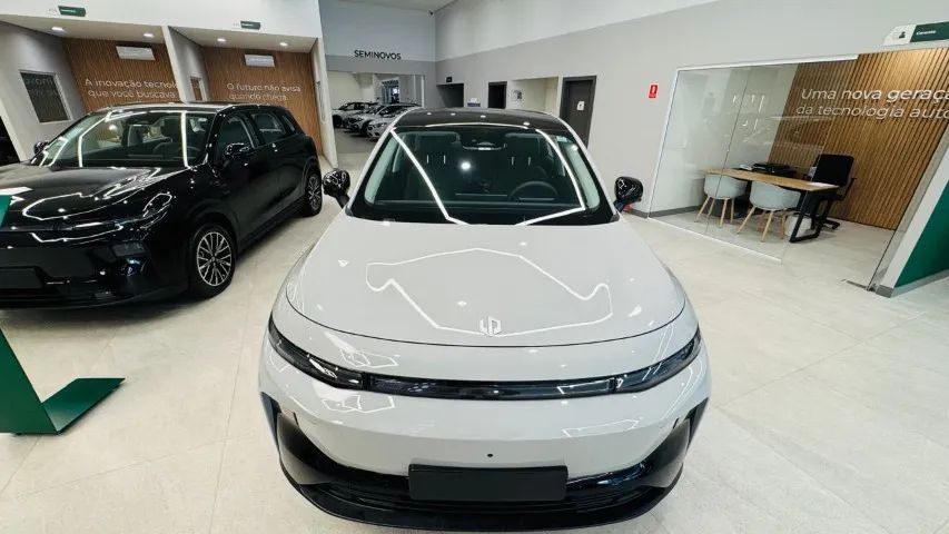 Leapmotor B10 BEV (Elétrico) 2027 - Foto 4