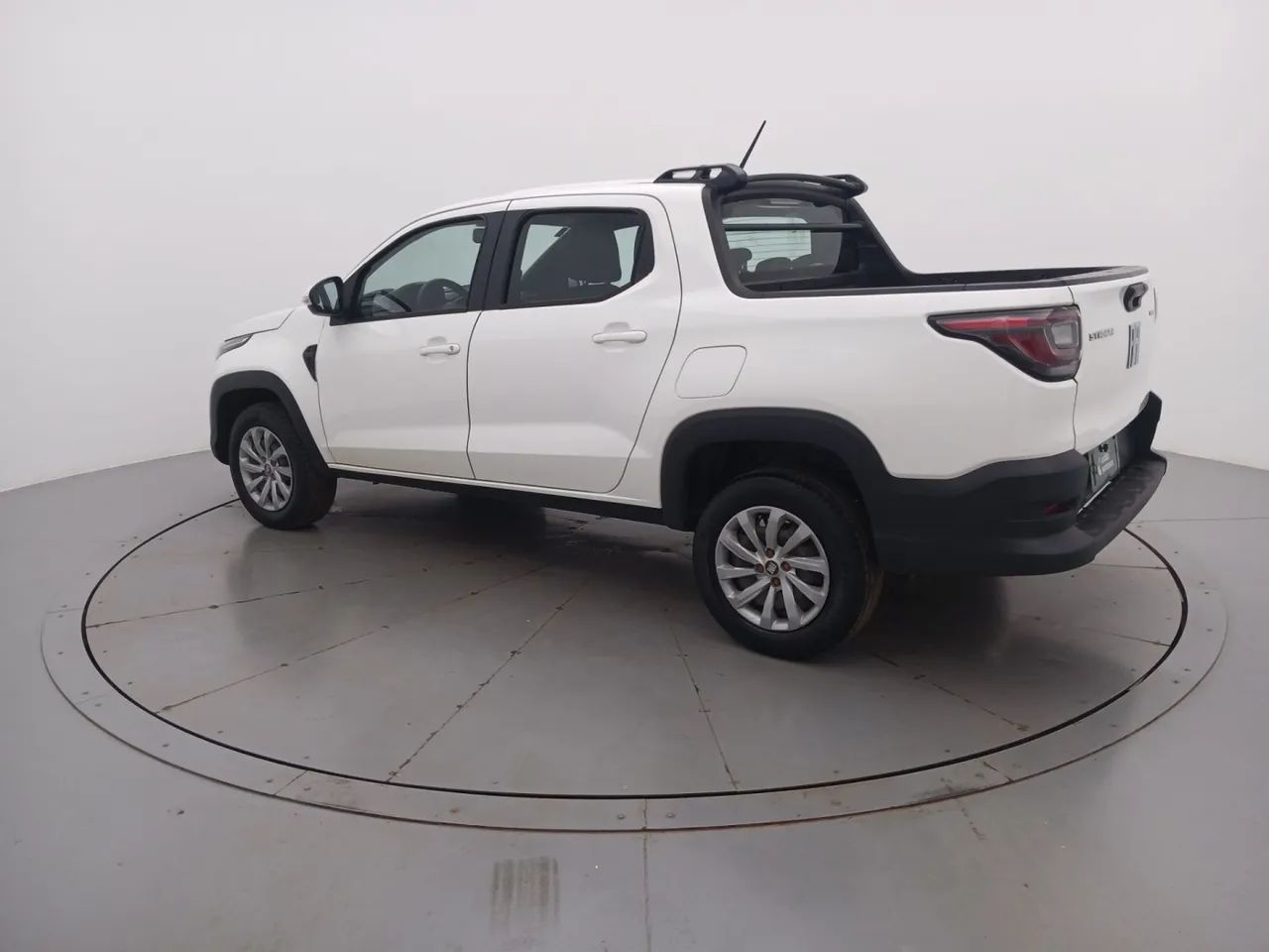 Fiat Strada Freedom 1.3 Flex 8V CD 2025 - Foto 3