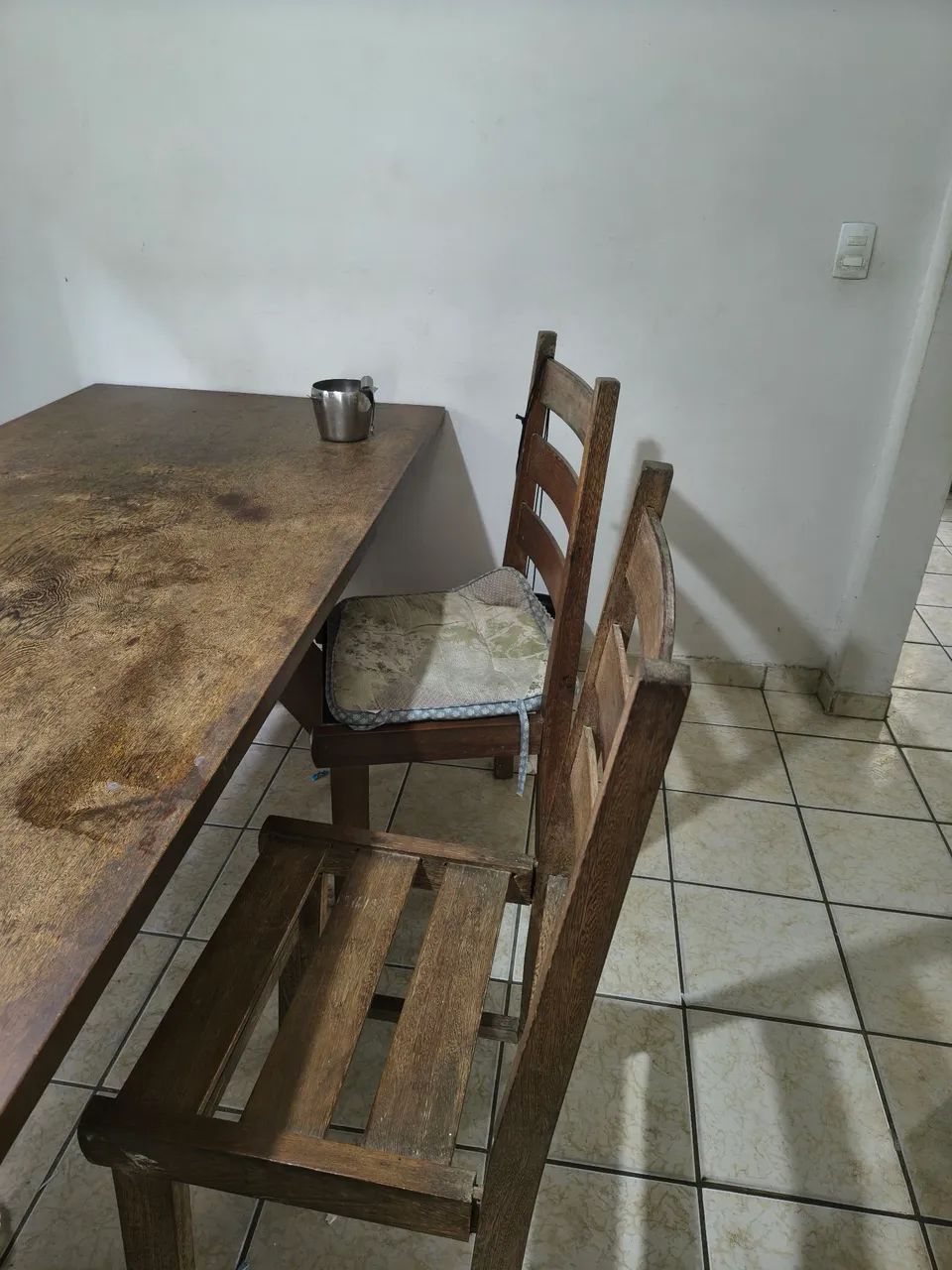 Mesa de madeira maciça enorme - Foto 3