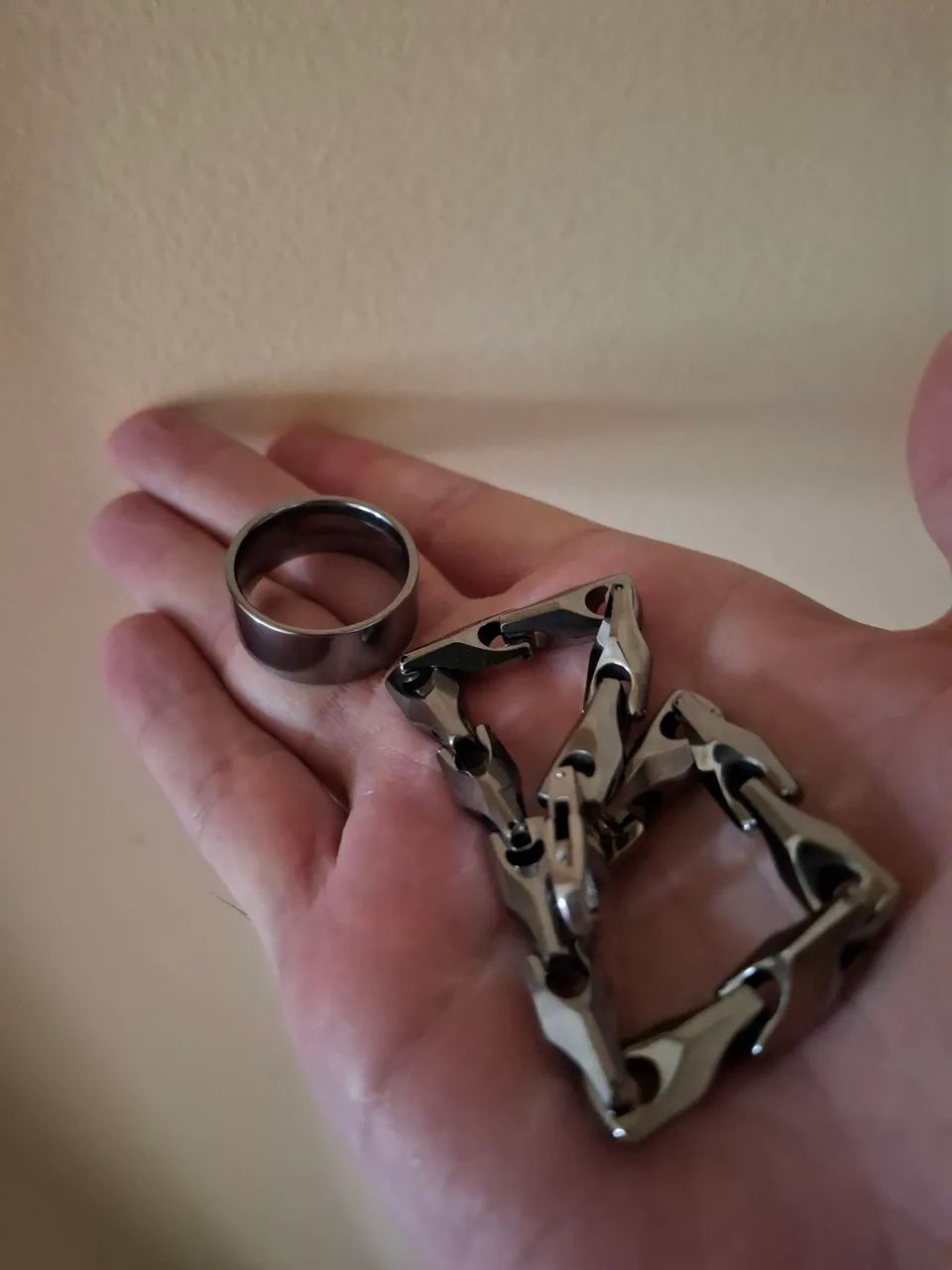 Pulseira e anel tungstenio