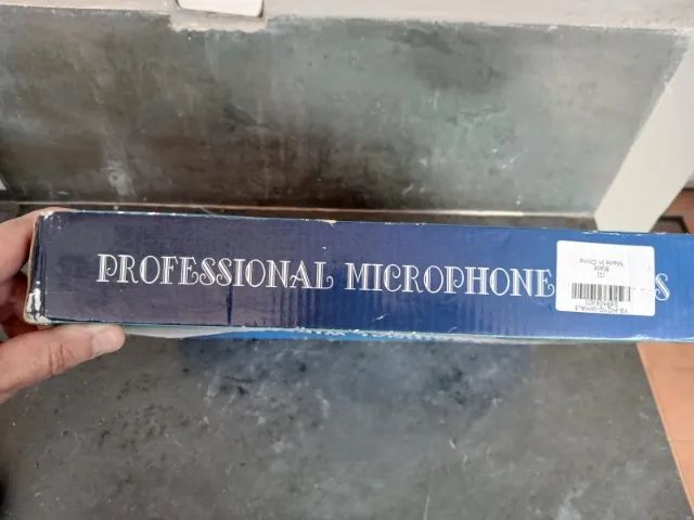 Kit 2 Microfones VHS Dinâmicos Sem Fio Weisre PGX-58 + Receptor + Baterias - Foto 4