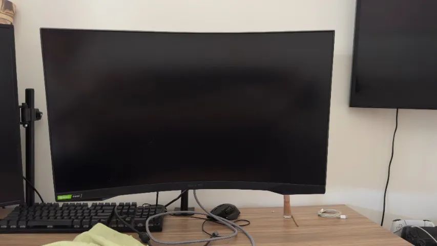 Monitor Curvo Samsung Odyssey G7 27 Polegadas 4k 1ms - Gamer - Foto 5