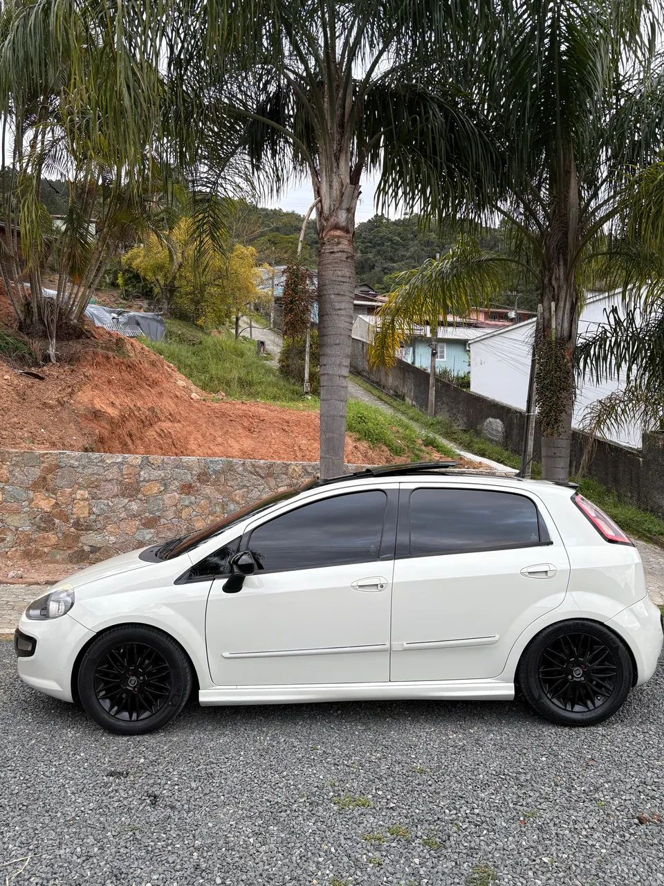 Fiat Punto Sporting 1.8 Flex 8v/16v 5P 2016 - Foto 3