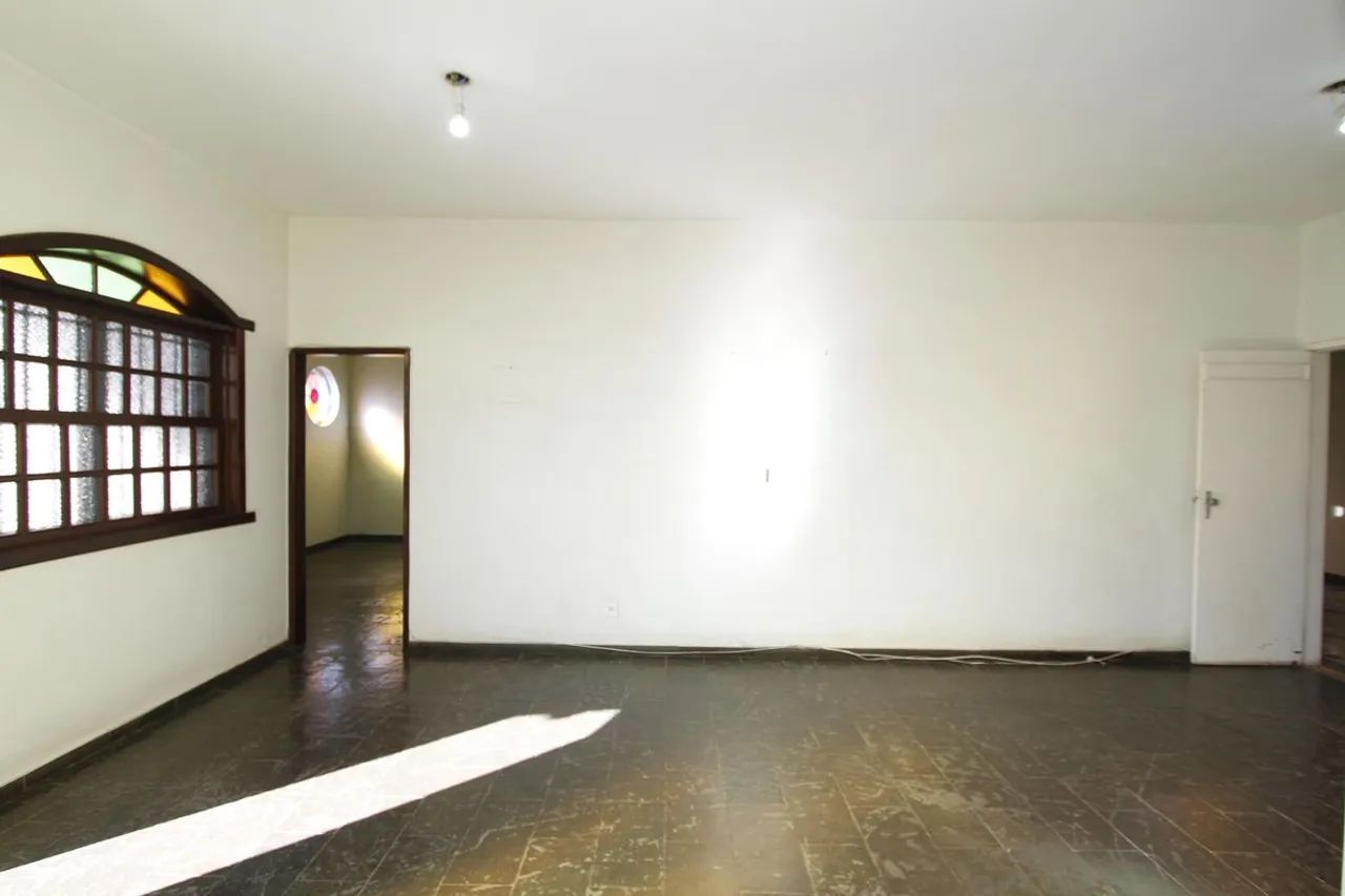 Casa à Venda - Caiçaras, 5 Quartos, 300 m2 - Foto 3