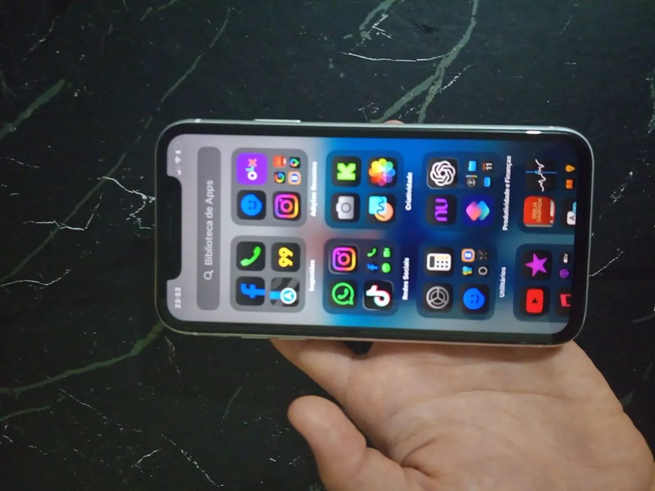 iPhone XR 