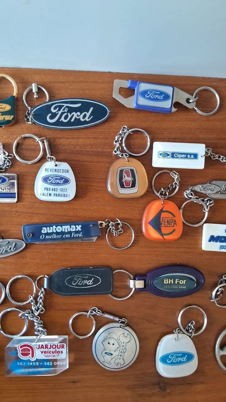 Chaveiros Concessionárias Ford ou separadamente 