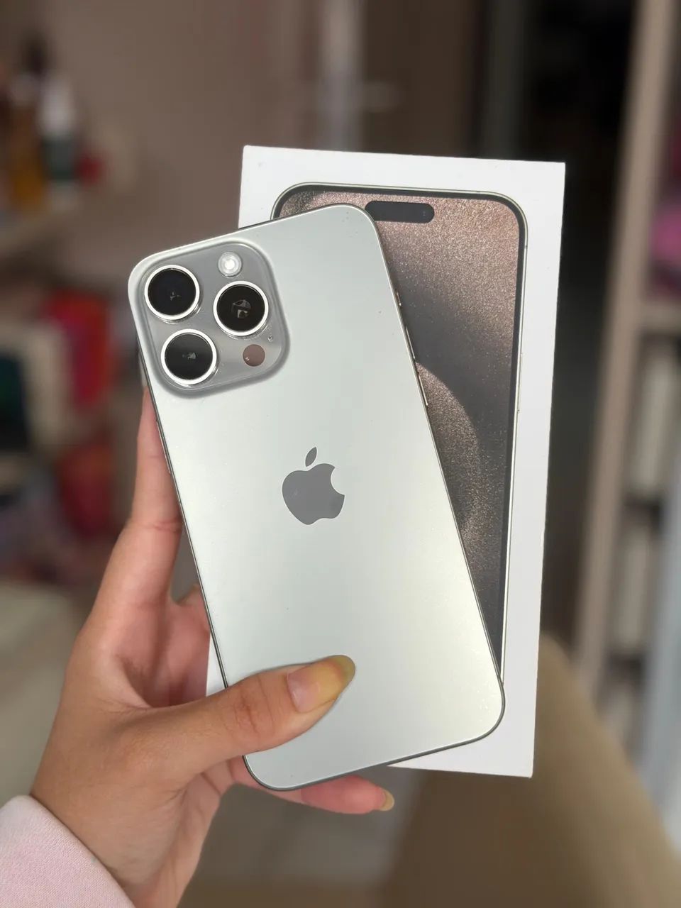IPHONE 15 PRO MAX BRANCO 256GB PERFEITO ESTADO