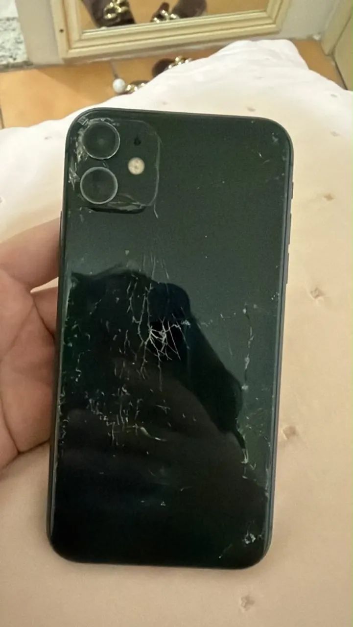 iPhone 11 - Foto 2