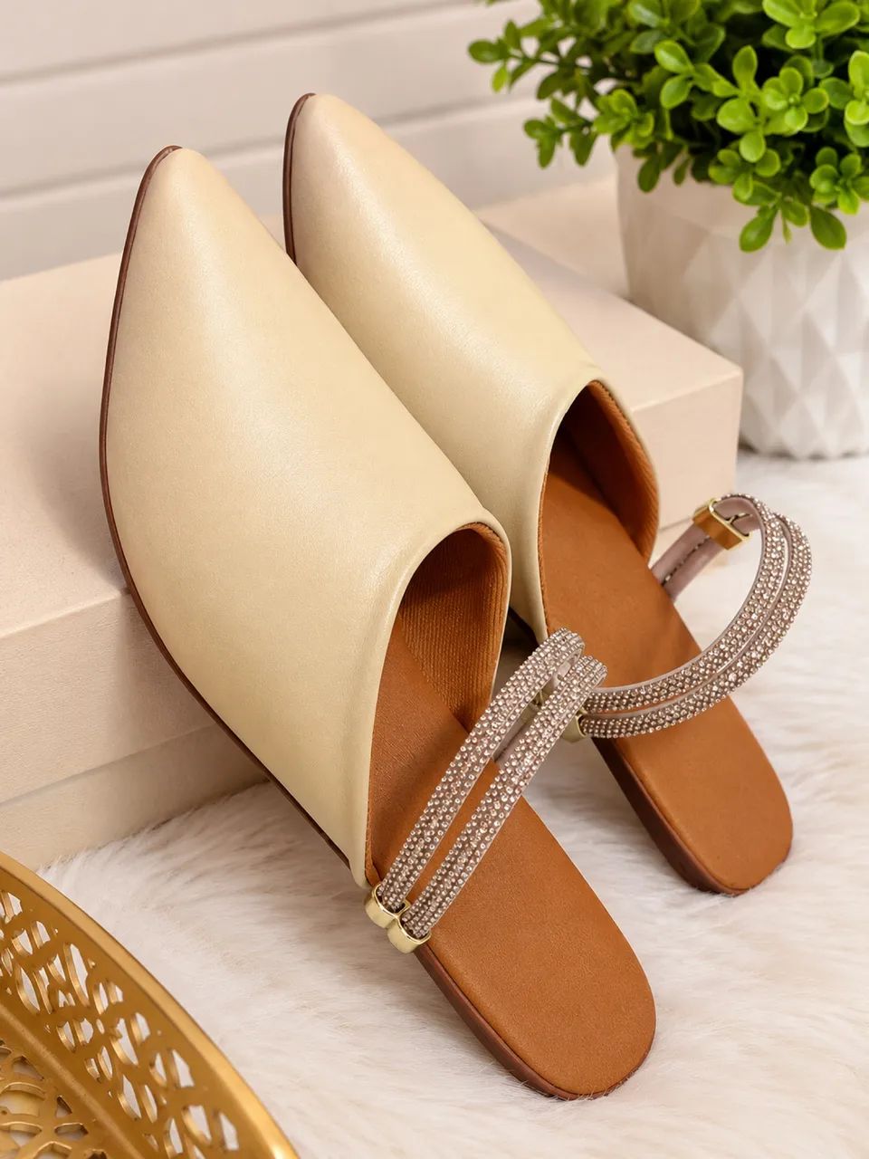 Mule com detalhe strass