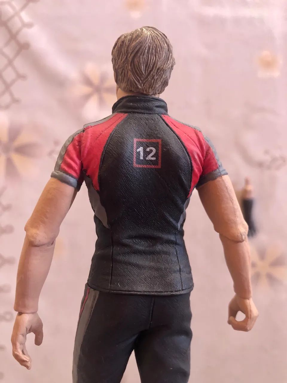 Boneco Peeta Mellark Jogos Vorazes - Foto 4